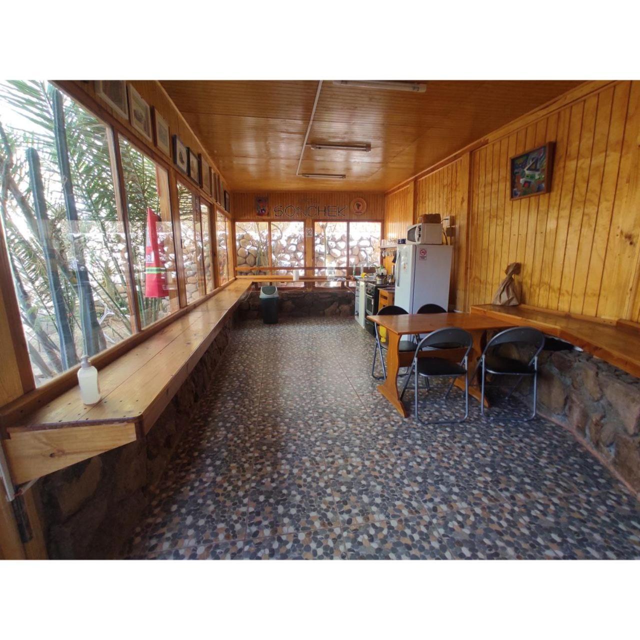 Hostal Sonchek Σαν Πέδρο ντε Ατακάμα Εξωτερικό φωτογραφία